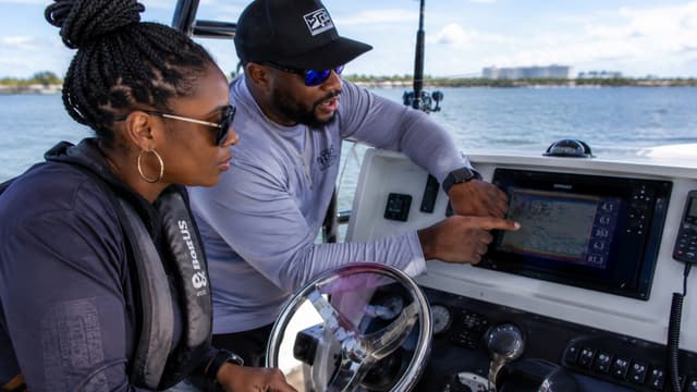 LEARN MARINE ELECTRONICS